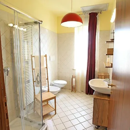 Bb Ombretta 3* 발레지오술민쵸